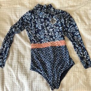 Rip curl long sleeve one piece bikini